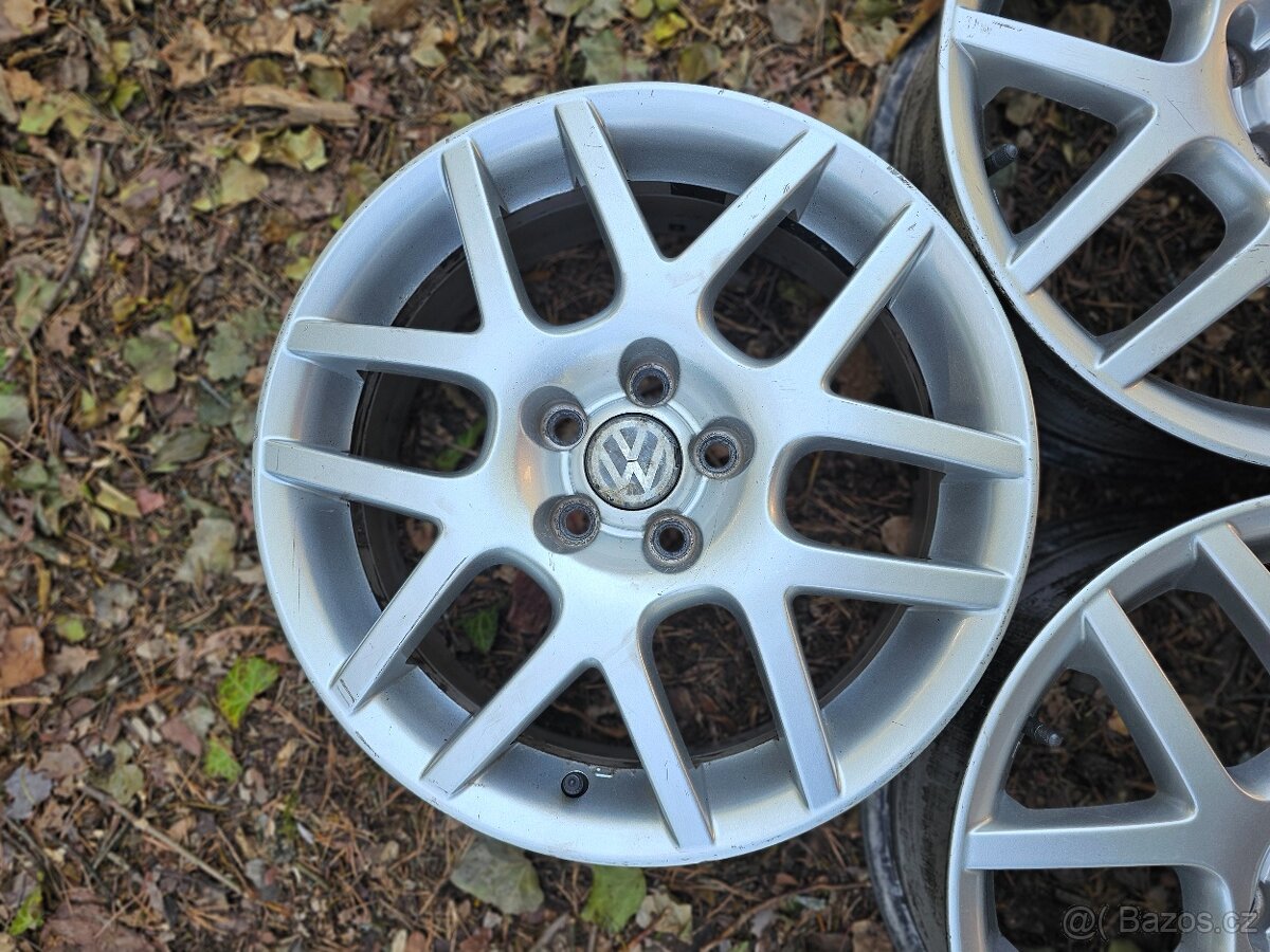 Sada originálních Alu disků - VW MONTREAL II R16 - 9