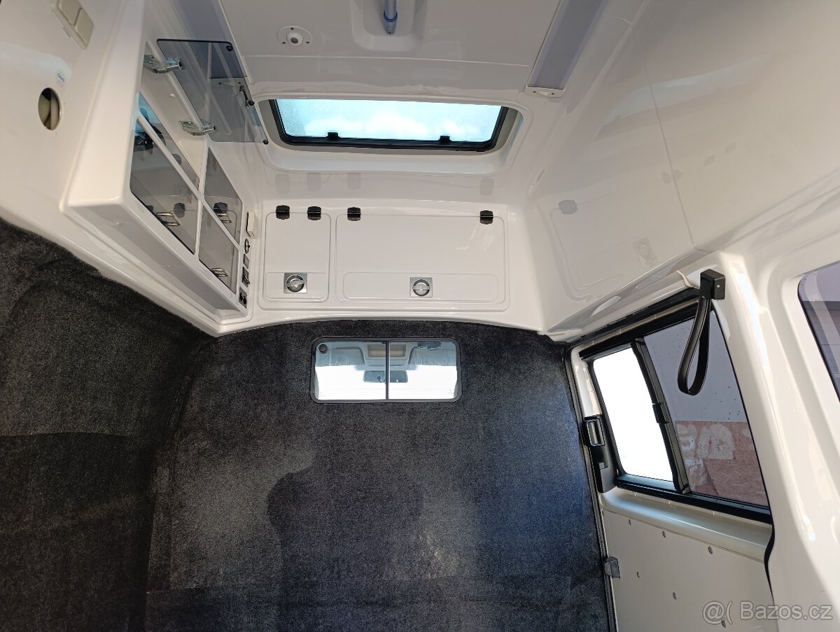 Volkswagen Transporter T5 Long - 9