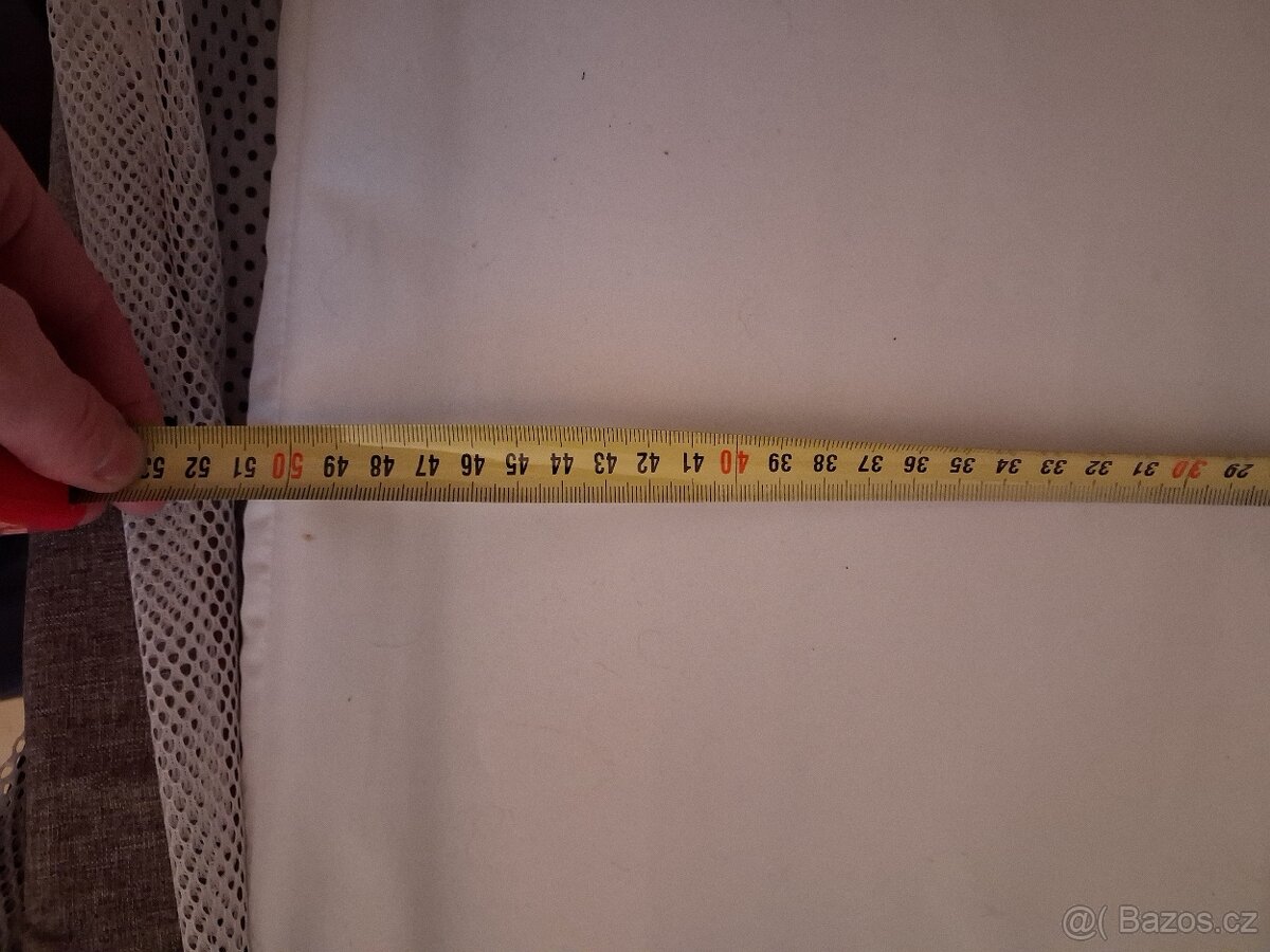 Přísuvná postýlka na kolečkách - 9