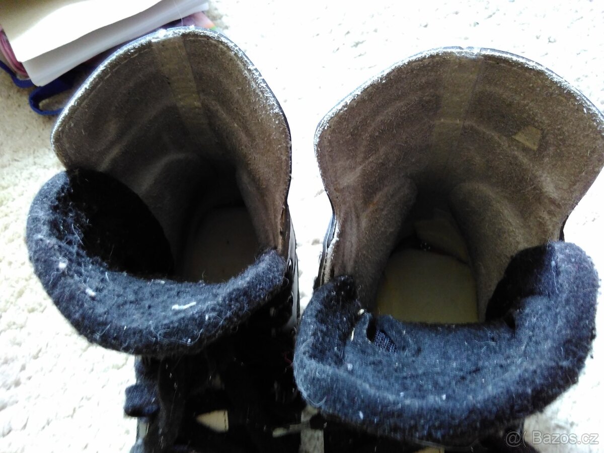 vel.41, Motiv in-line brusle s posuvnou lištou - 9