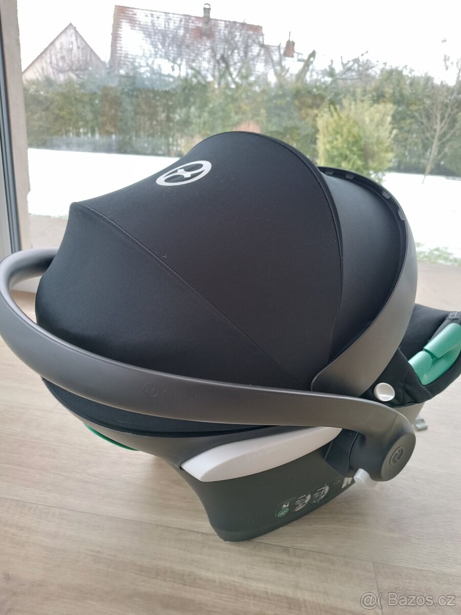 Vajíčko Cybex ATON B2 I-SIZE Volcano Black + Cybex BaseOne - 9