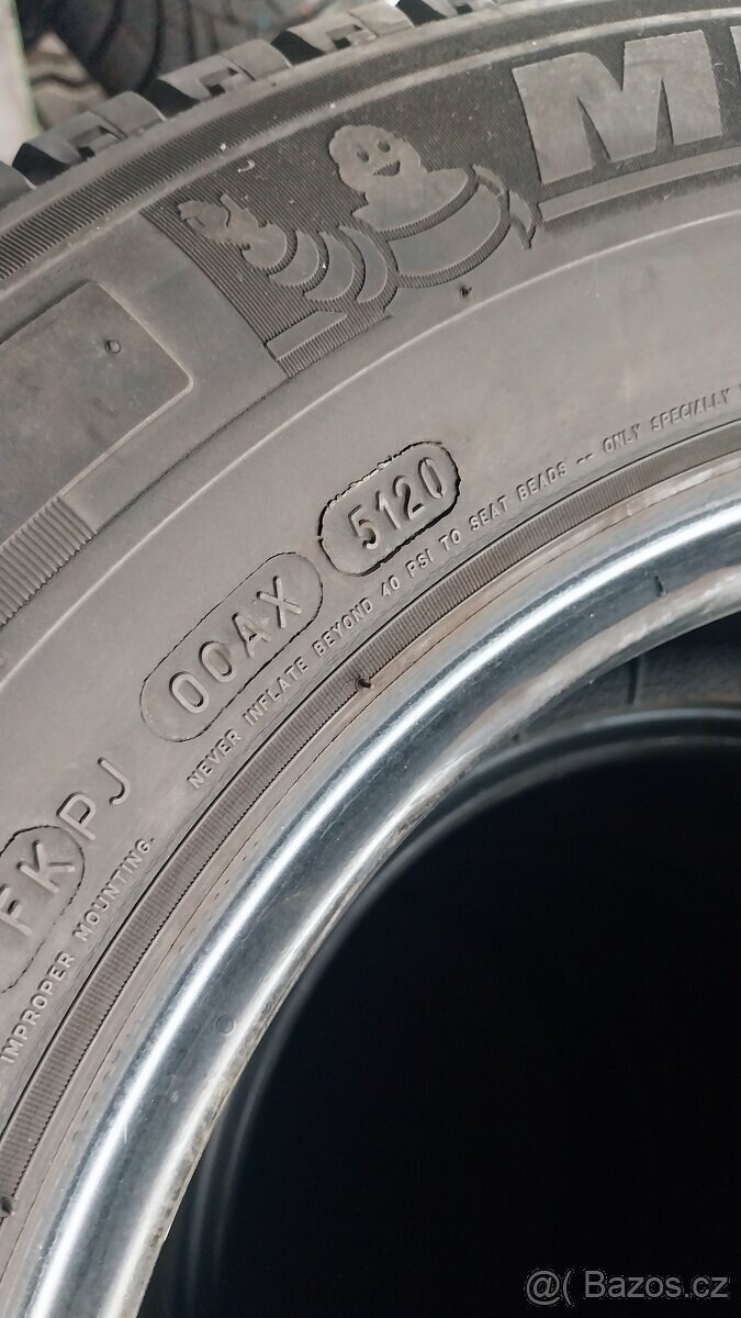 Prodám 4 x letní pneu Michelin 225/65/16 C - 9