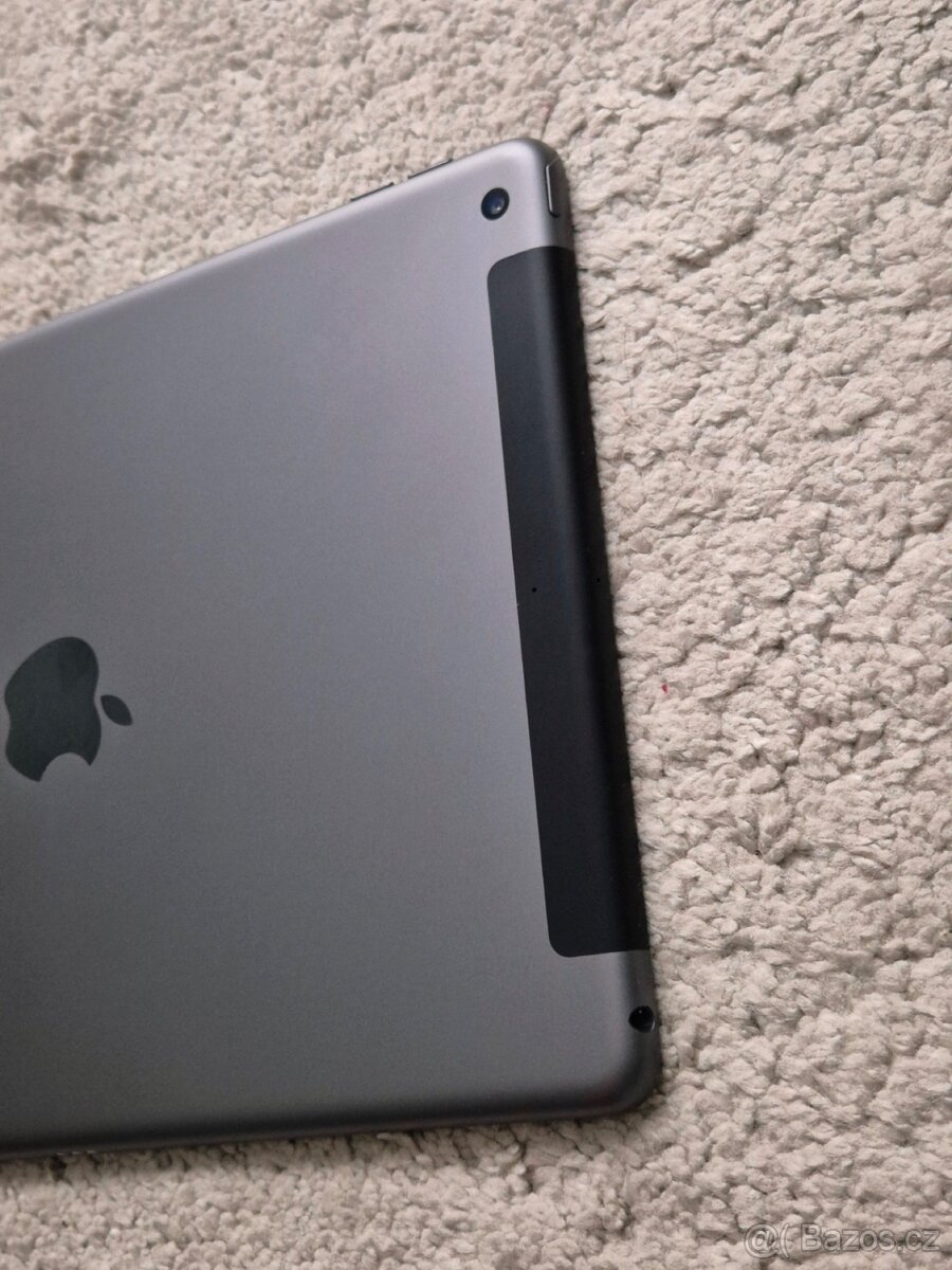 Apple iPad 7. generace Wi-Fi + Cellular TOP stav - 9
