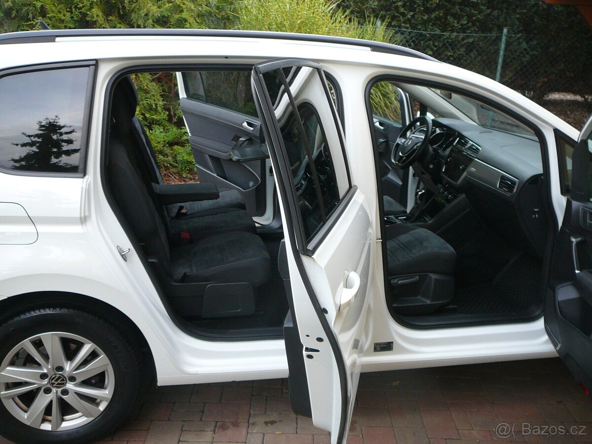 VW TOURAN 2.0 TDI 90KW FULLLED NAVI ACC FRONT OPCPARK 2021 - 9