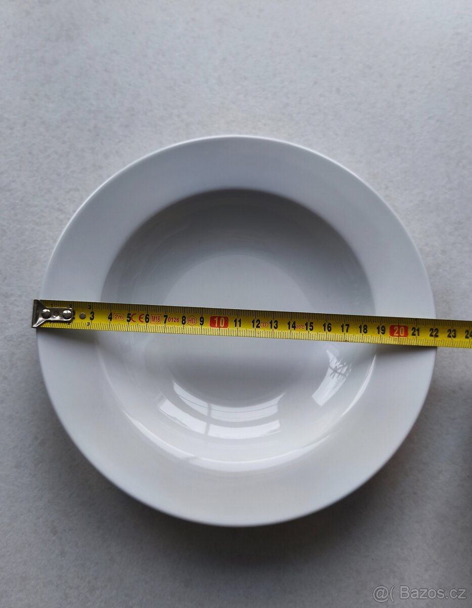 Bílý servis - talíř malý, velký, polevkový - 9