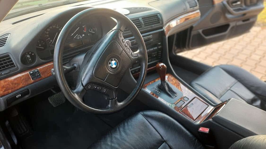 BMW e38 728i - 9