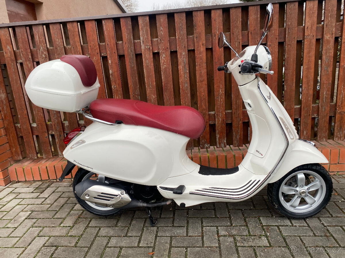 Vespa Primavera 125 3V - 9