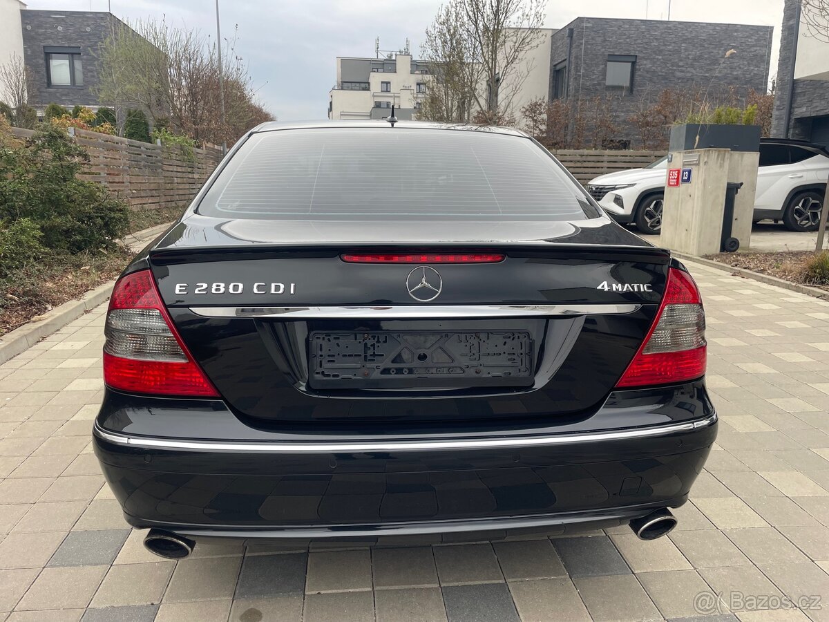 Mercedes-Benz E280 CDI (W211) 4MATIC (Avantgardě) - 9