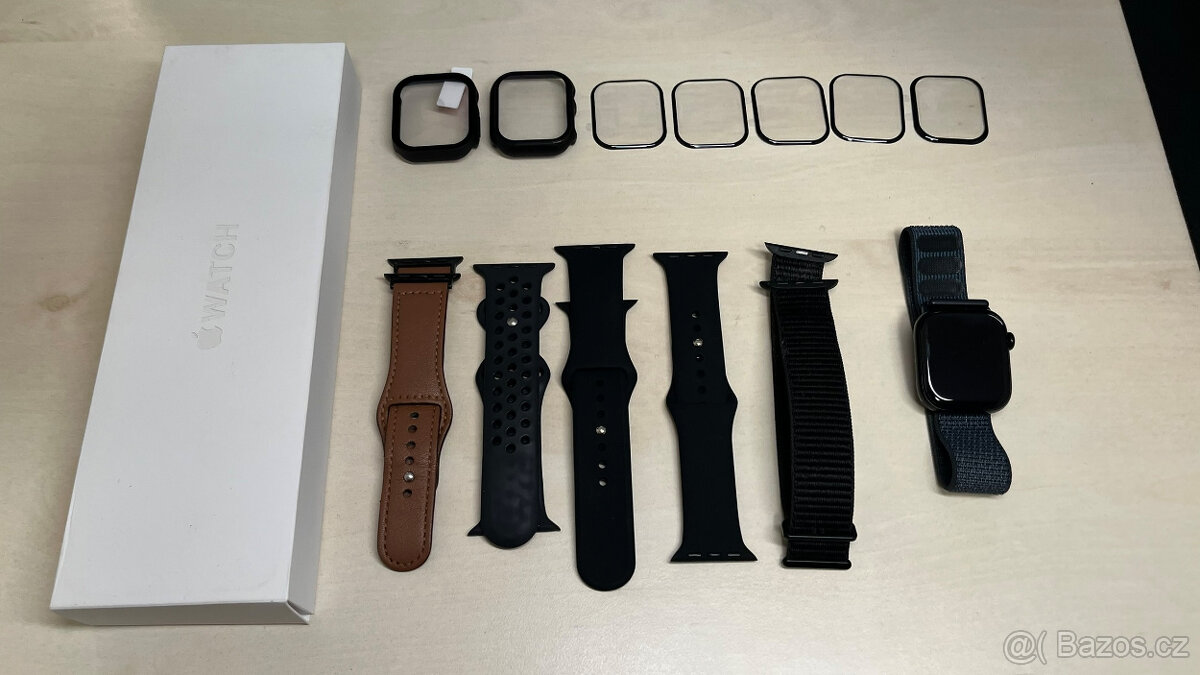 Apple Watch Series 10 42mm - černý hliník / záruka - 9