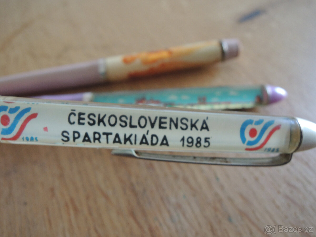 Retro propisky Spartakiáda svlékaci 3ks retro pero - 9