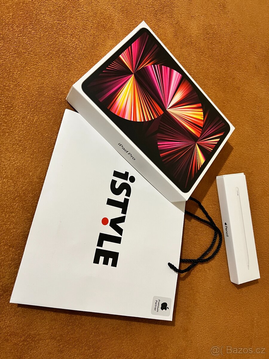 iPad Pro 11" M1 128 GB WiFi + Apple Pencil + Magic Keyboard - 9