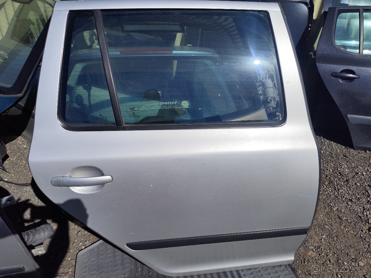 Boční dveře - Škoda Octavia II COMBI - 9102 - 9