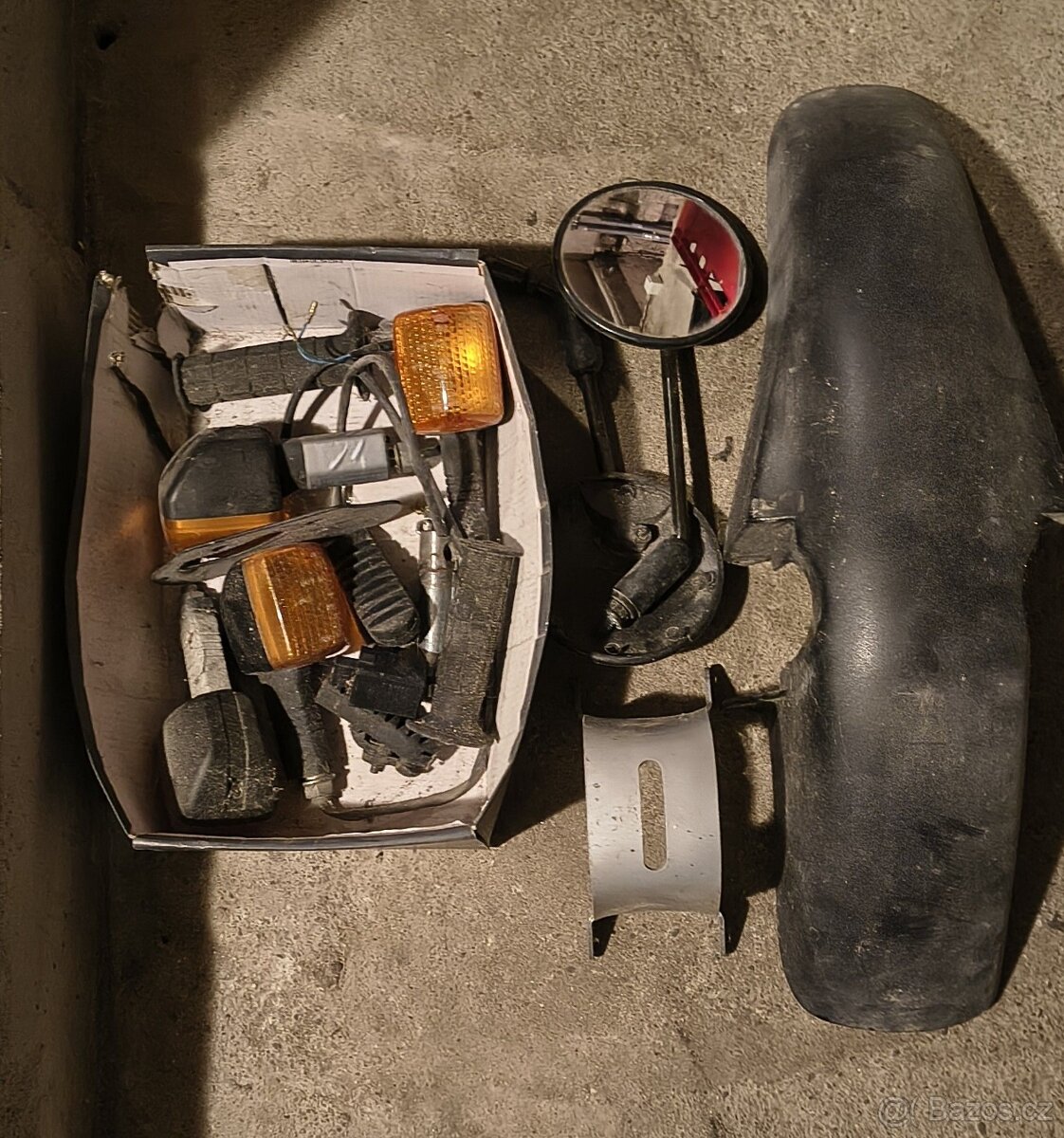 Honda NX 650 Dominator - 9