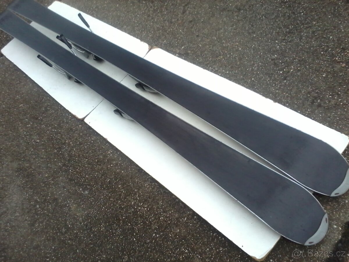 Lyže Elan 152cm. - 9