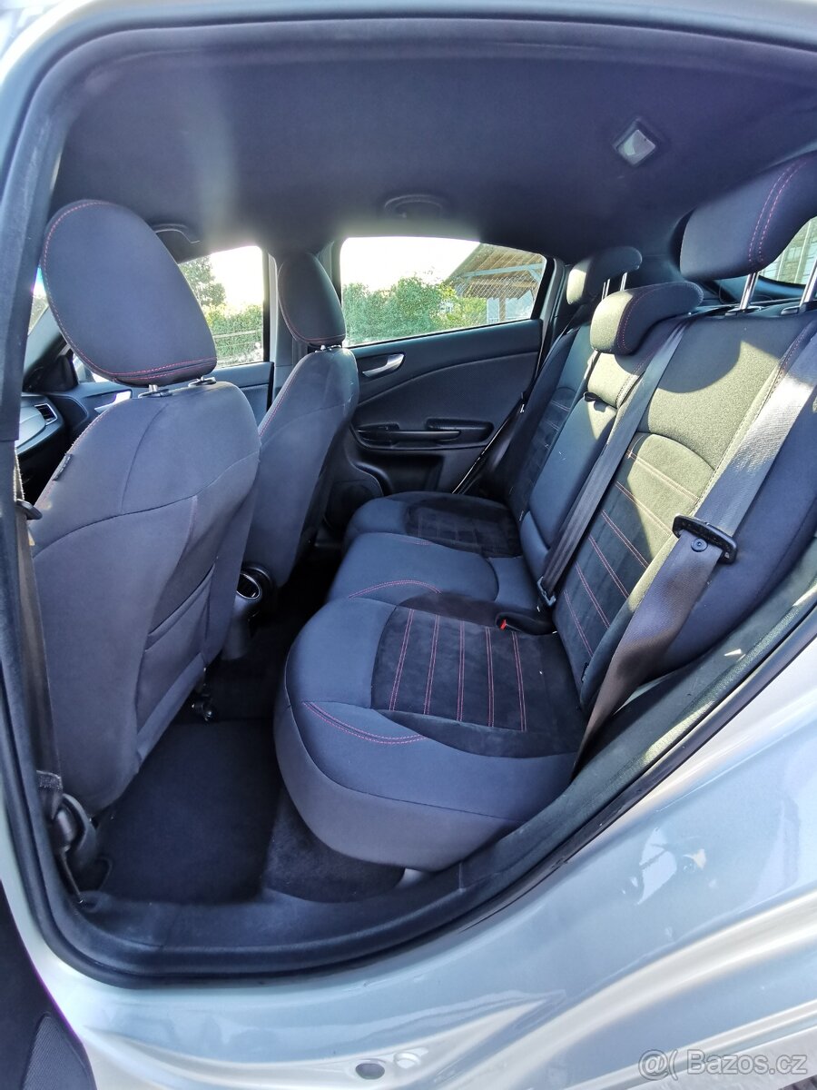 Alfa Romeo Giulietta TCT - 9