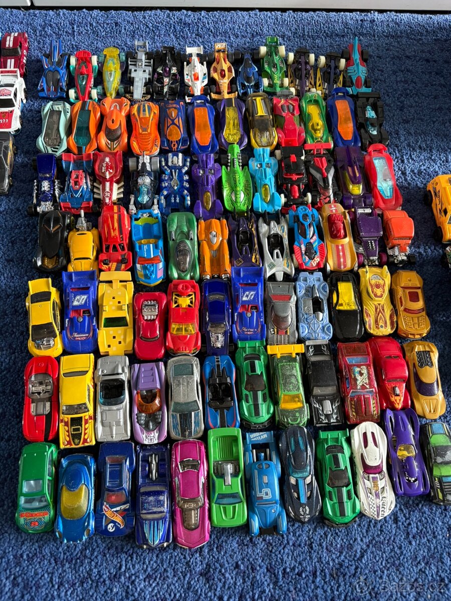Hot Wheels dráhy + autíčka - 9