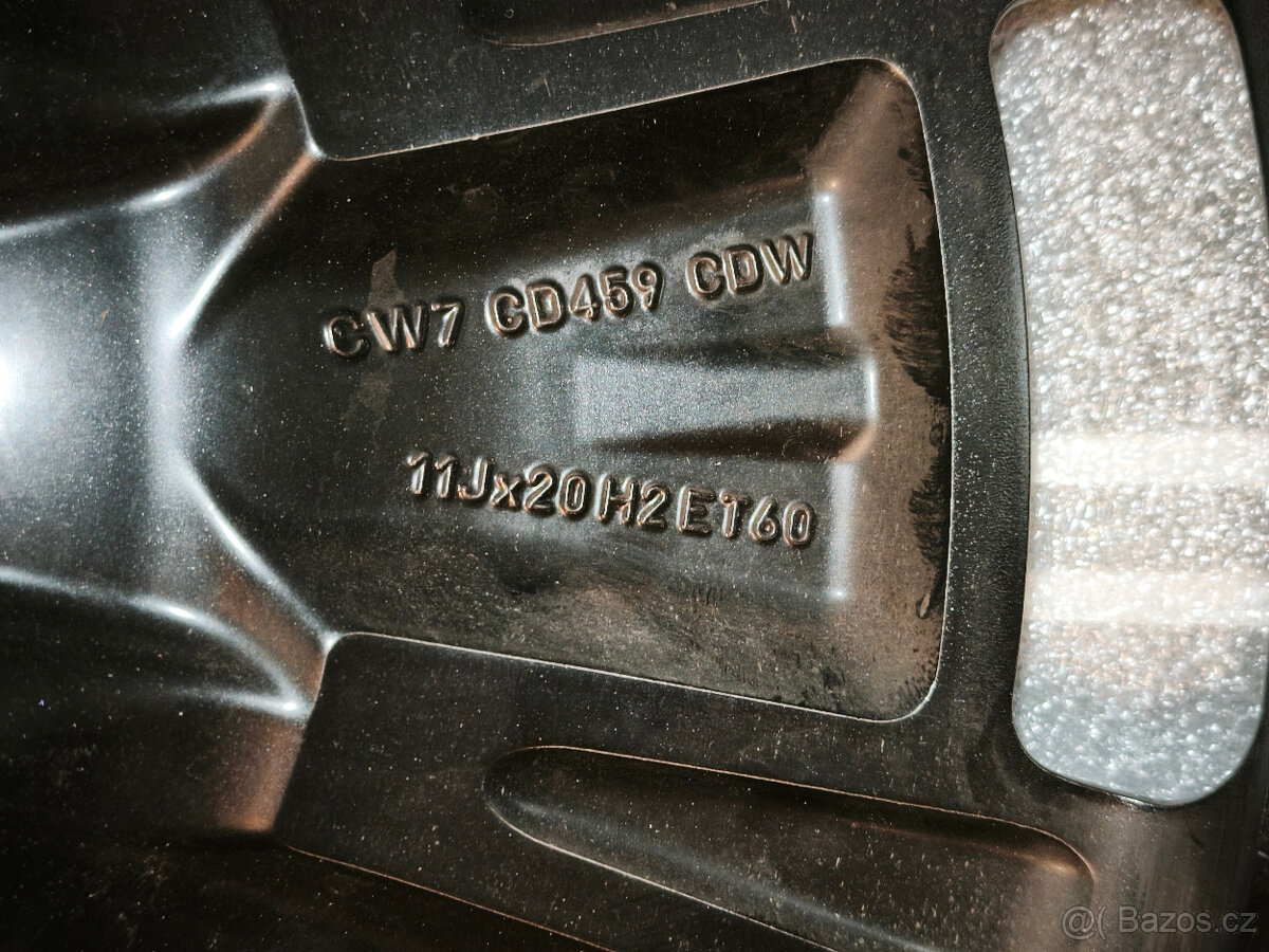 Porsche Taycan - originál 20" alu disky - 9