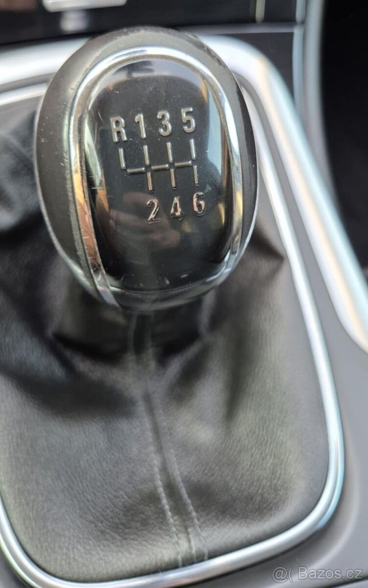 Opel Insignia Country Tourer 4x4 tažné manuál - 9