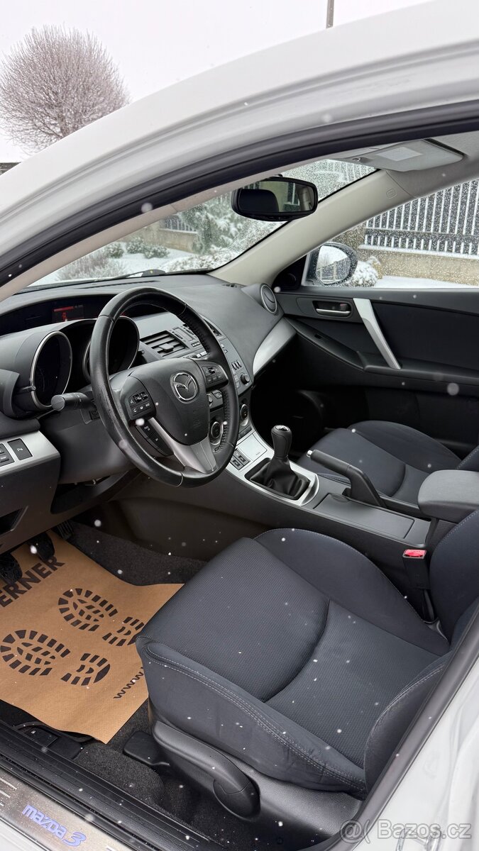MAZDA 3 2.0i 111kw GTA - 9