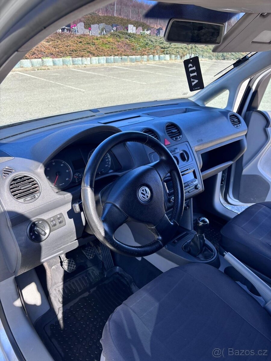 Volkswagen Caddy 1.9 TDI (2009) - 9