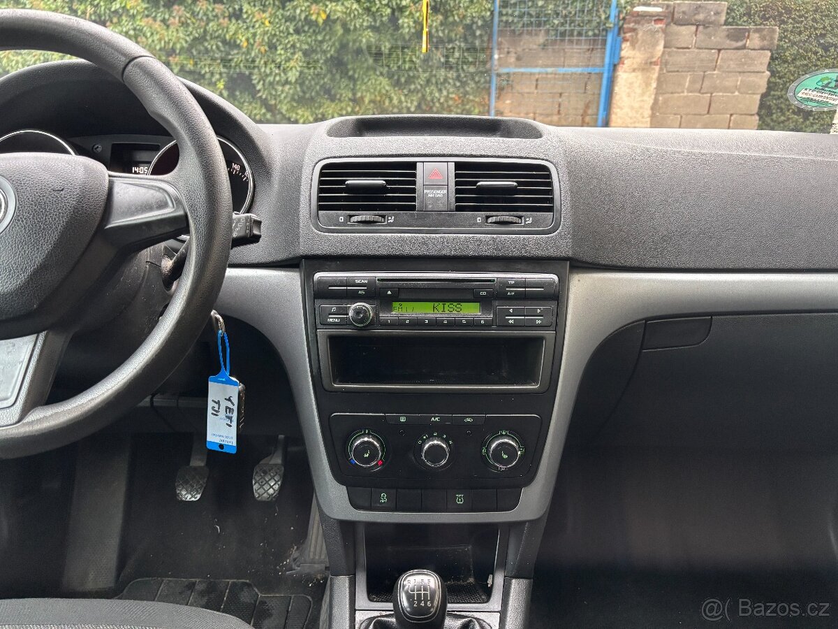 ŠKODA YETI 1.2TSI 77KW,TEMPOMAT,KLIMA,EL.OKNA - 9