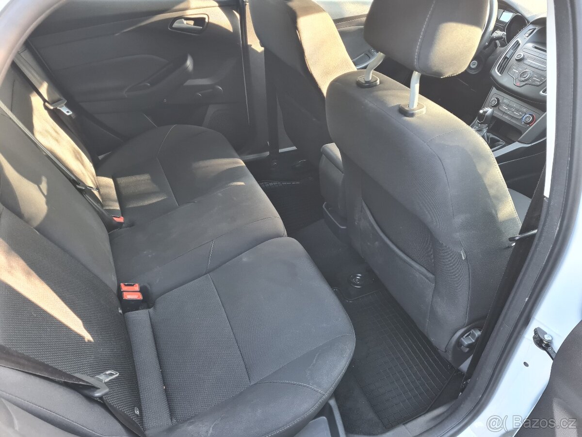 Ford Focus 1.0 Trend 74 kW - 9