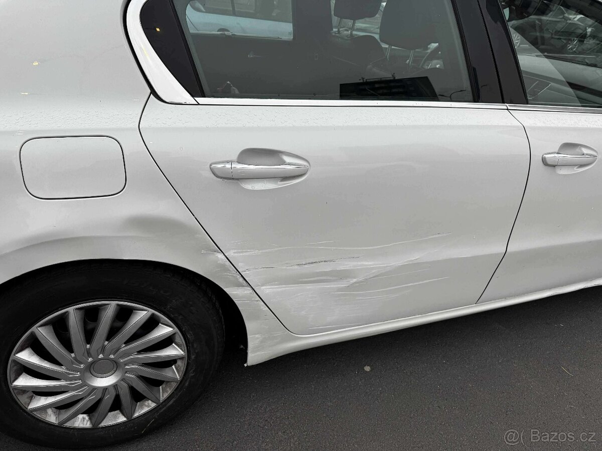 Peugeot 508 Hybrid4 - 9