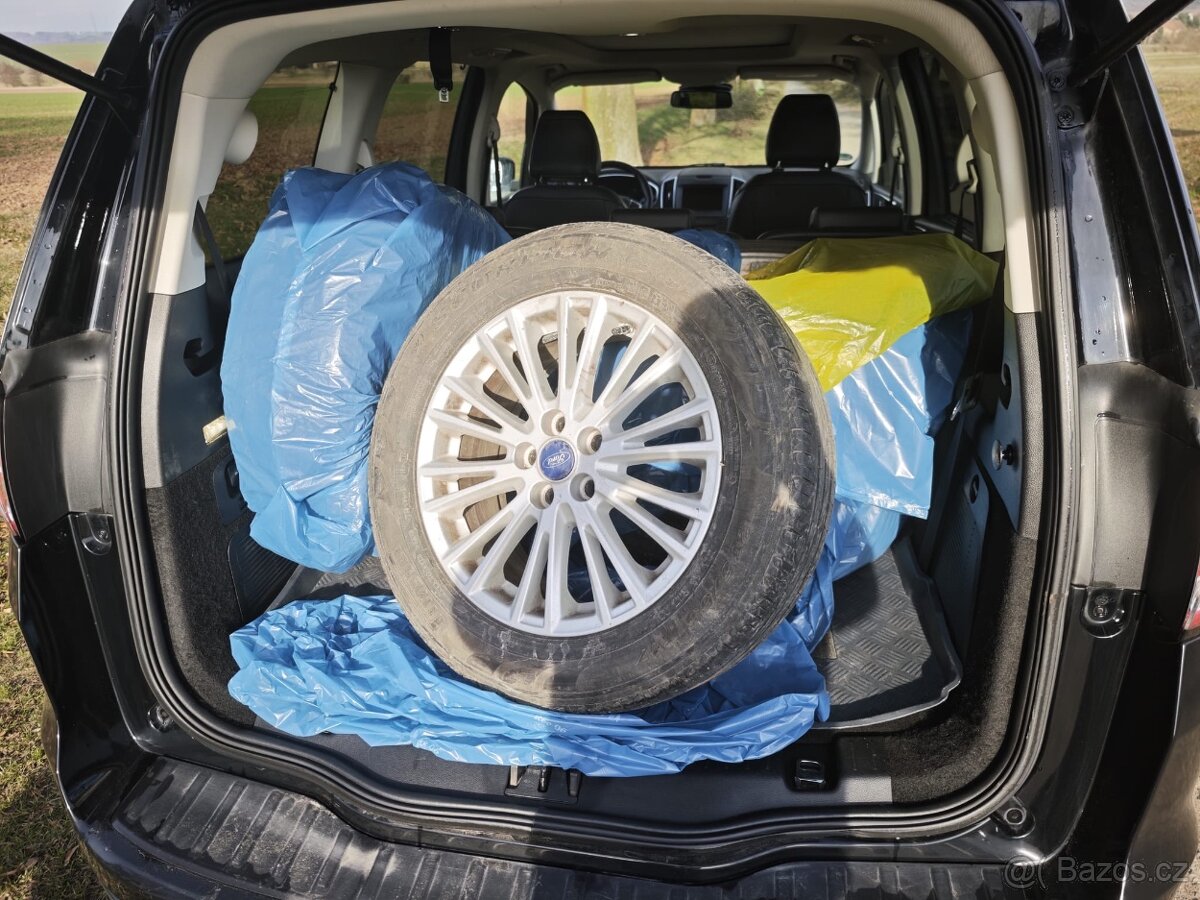 Ford Galaxy 2015 - 9