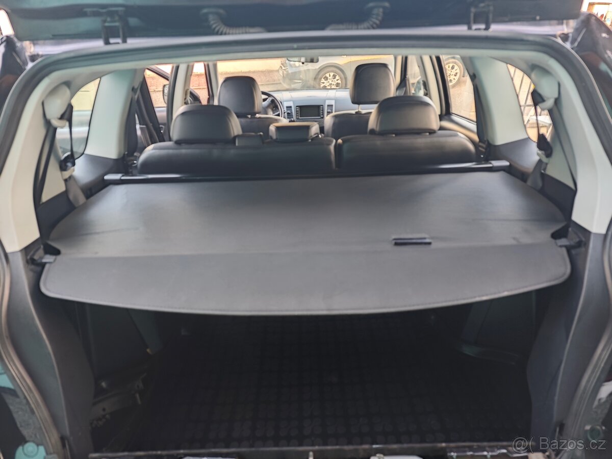 Peugeot 4007 4x4 2,2 HDI 115kw rok 2008 - 9