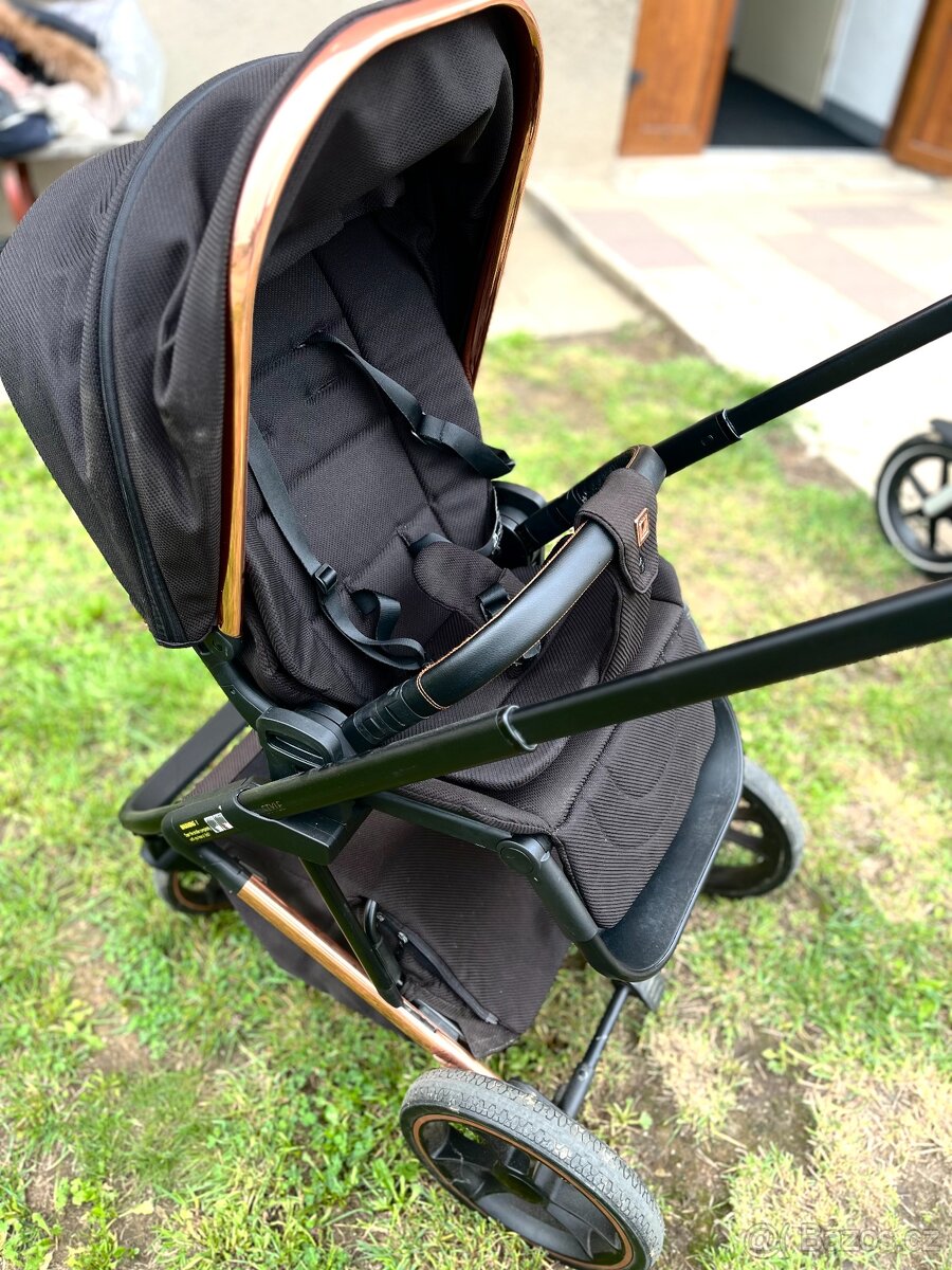 Kočárek + vajíčko Moon - 9