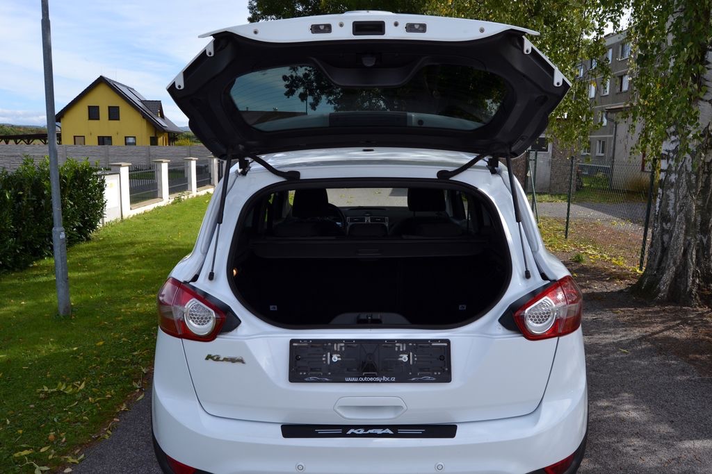 Ford Kuga 2.0 TDCi 103kW Champions Edition 4x4 - 9