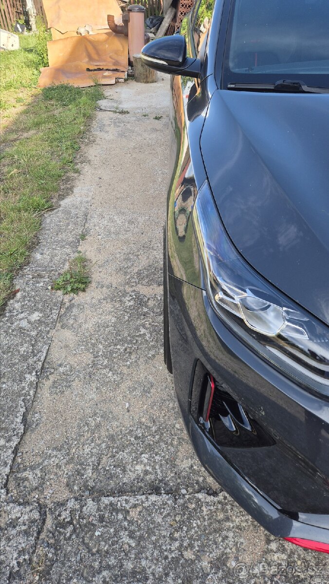 Kia proceed gt topovice - 9