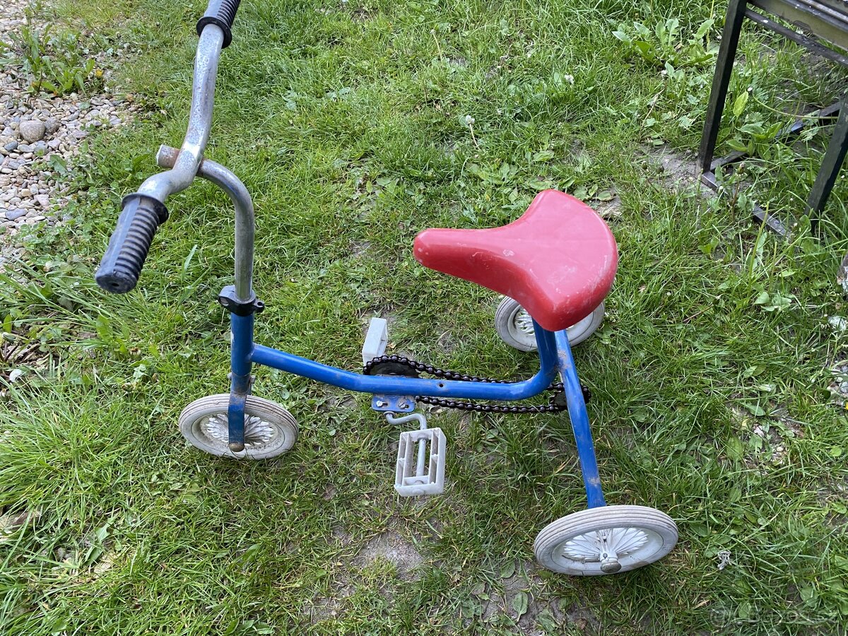 Staré, historické kolo, kolobezka - 9