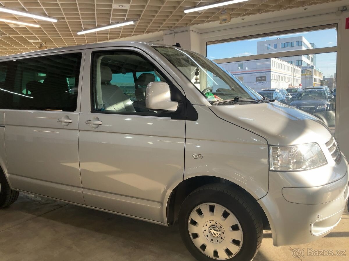 VW Multivan T5 1.9 TDI 75kW,Webasto,Digi.klima,1.Majitel - 9