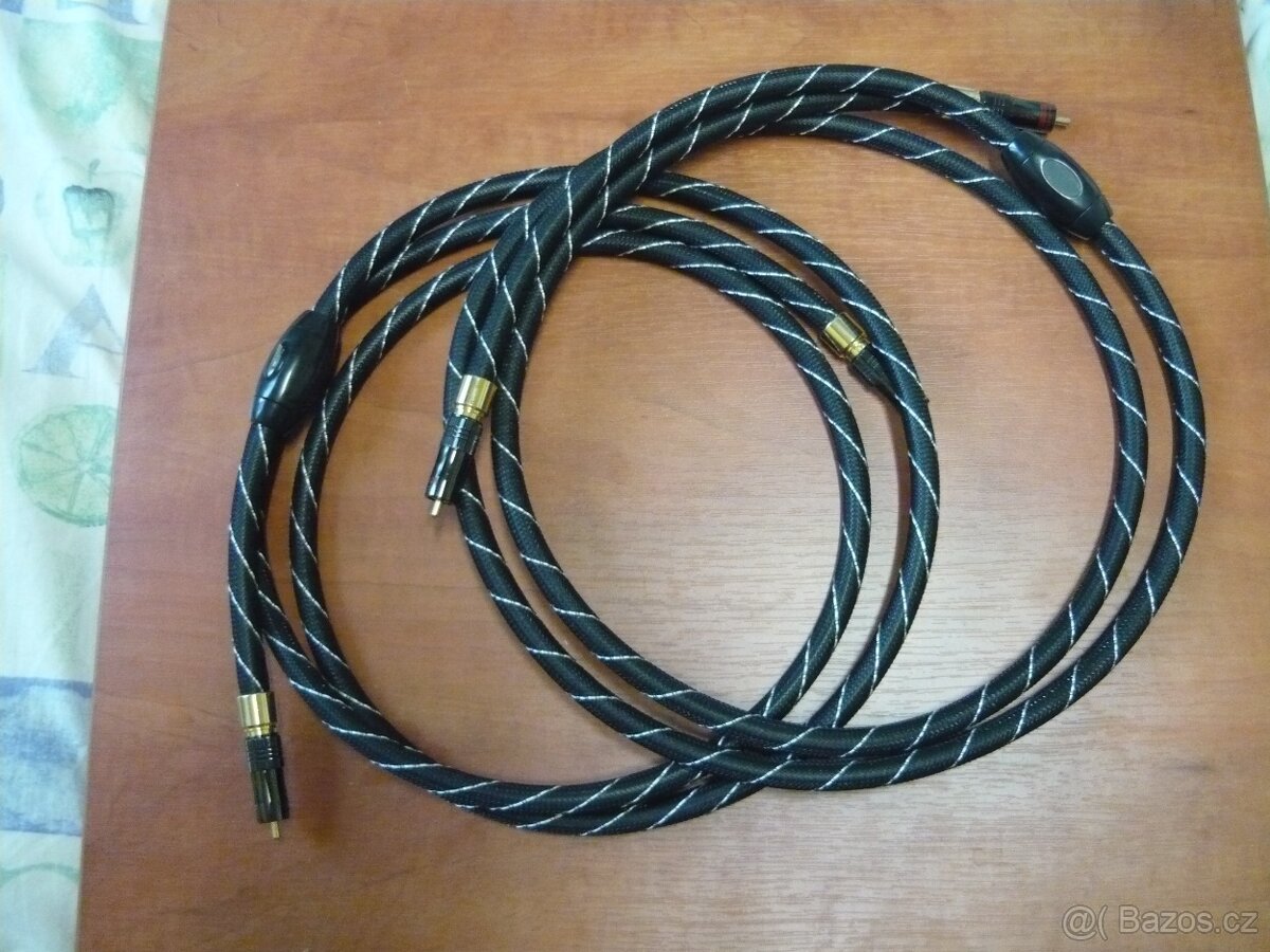 Káble Cinch , XLR a stojančeky pod káble - 9