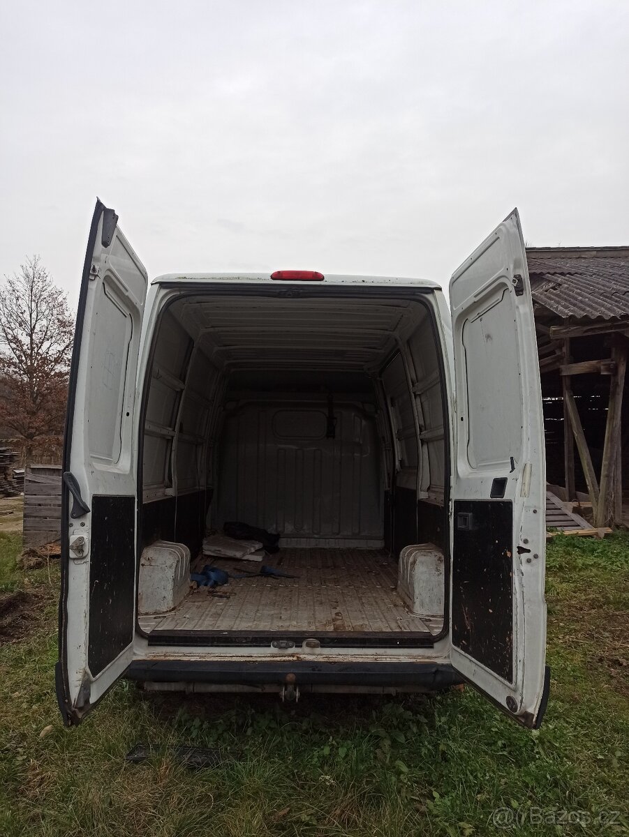 Peugeot boxer 2.2 HDI 2006 prodám na ND - 9