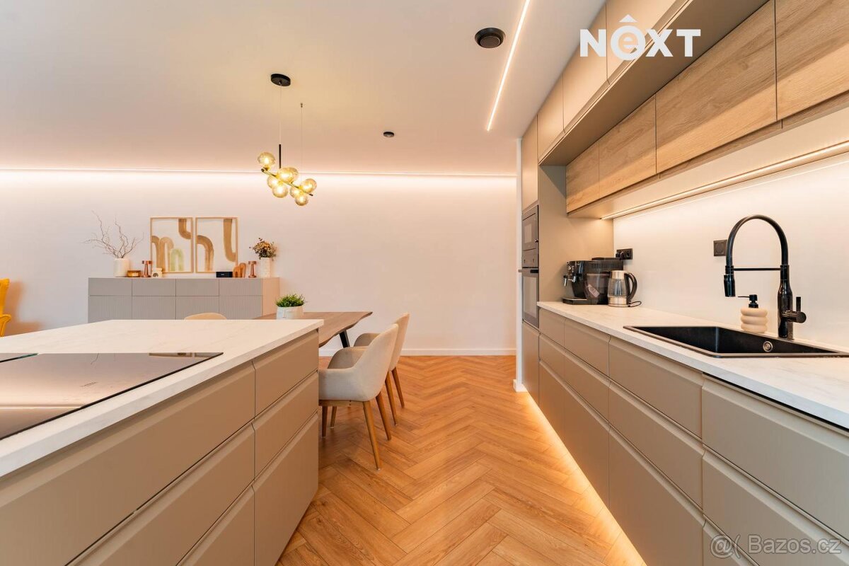 Prodej Rodinný dům, 200㎡ - 9