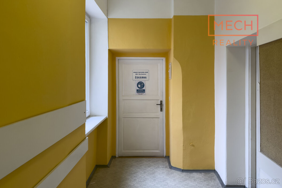 Pronájem komerčního prostoru – Šternberk - 9