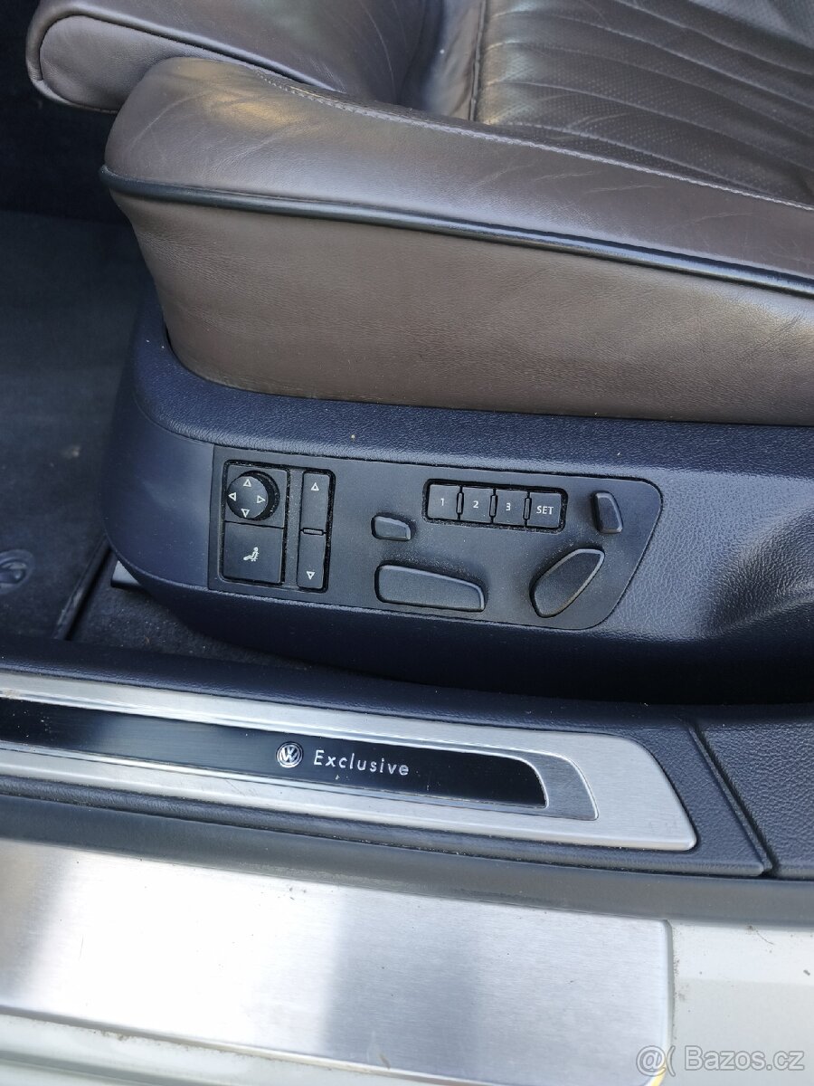 VW Phaeton 4.2 V8 - 9