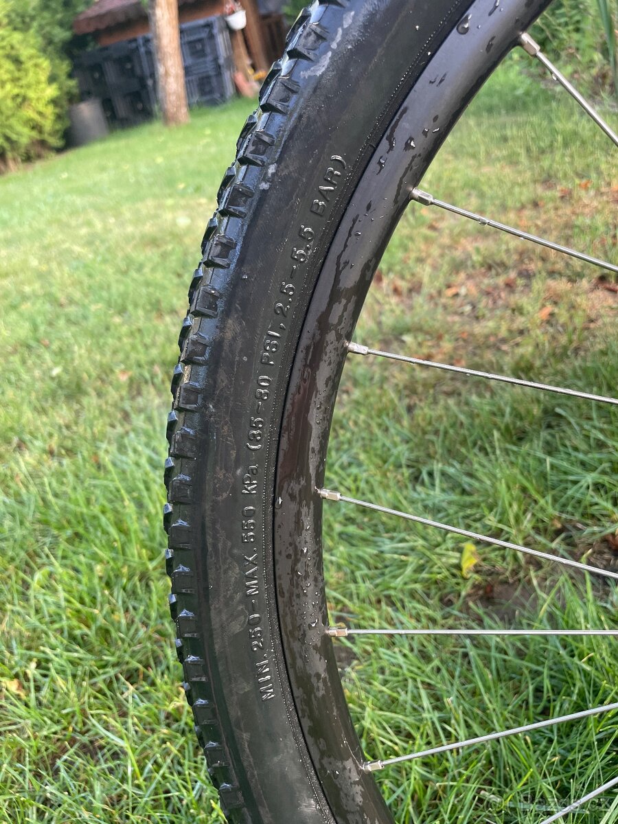 Specialized - 9