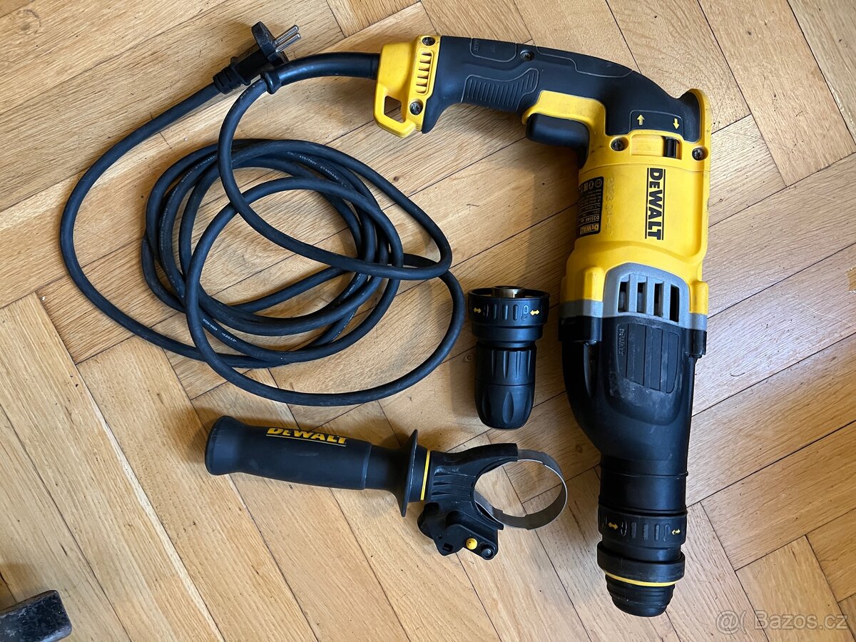 Profesionální sada DeWALT XR 18V - 9