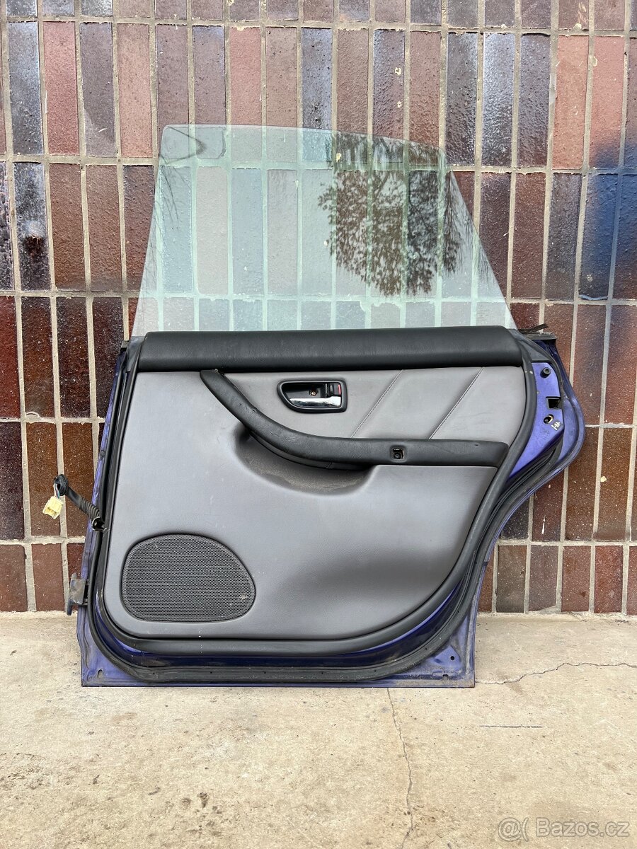 Dveře Subaru Legacy sedan BH (3. generace) - 9