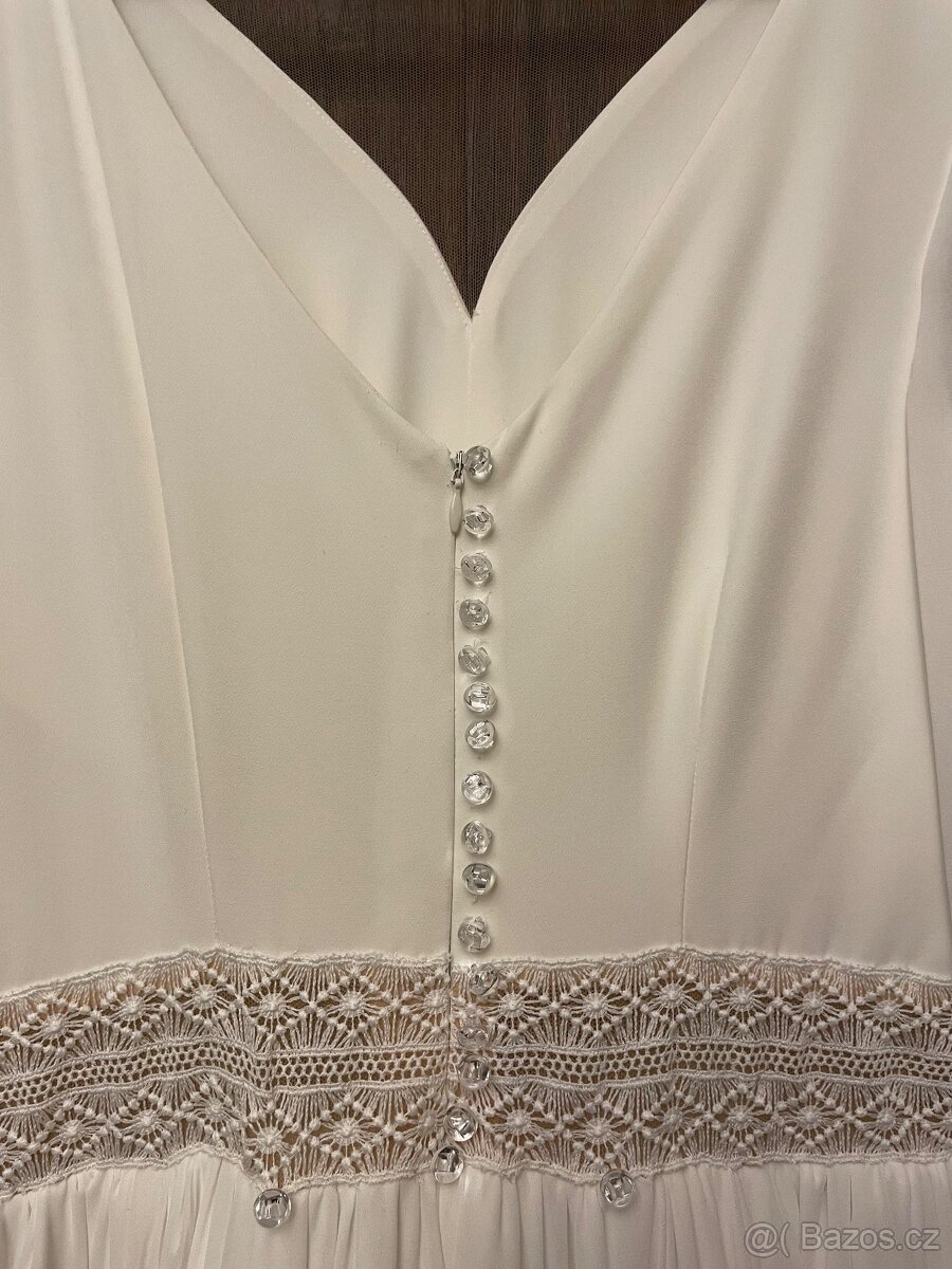 Svatební šaty - 9