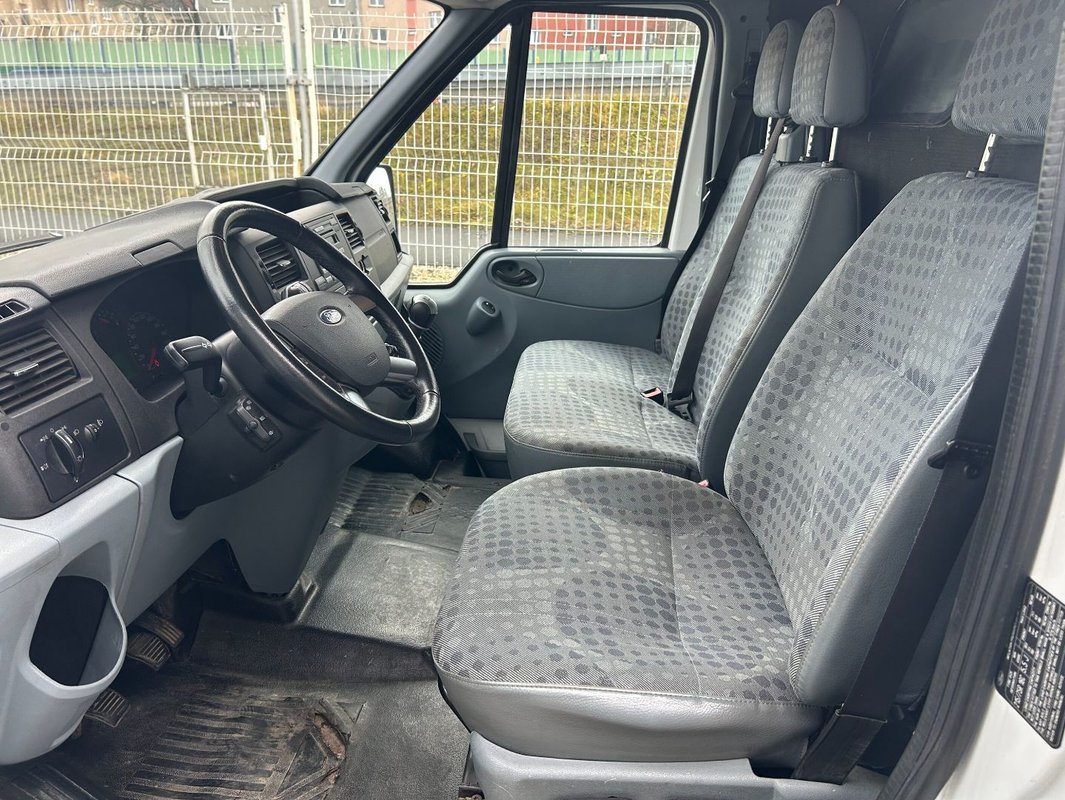 Ford Transit 2.2 TDCi L4 114 kw - 9