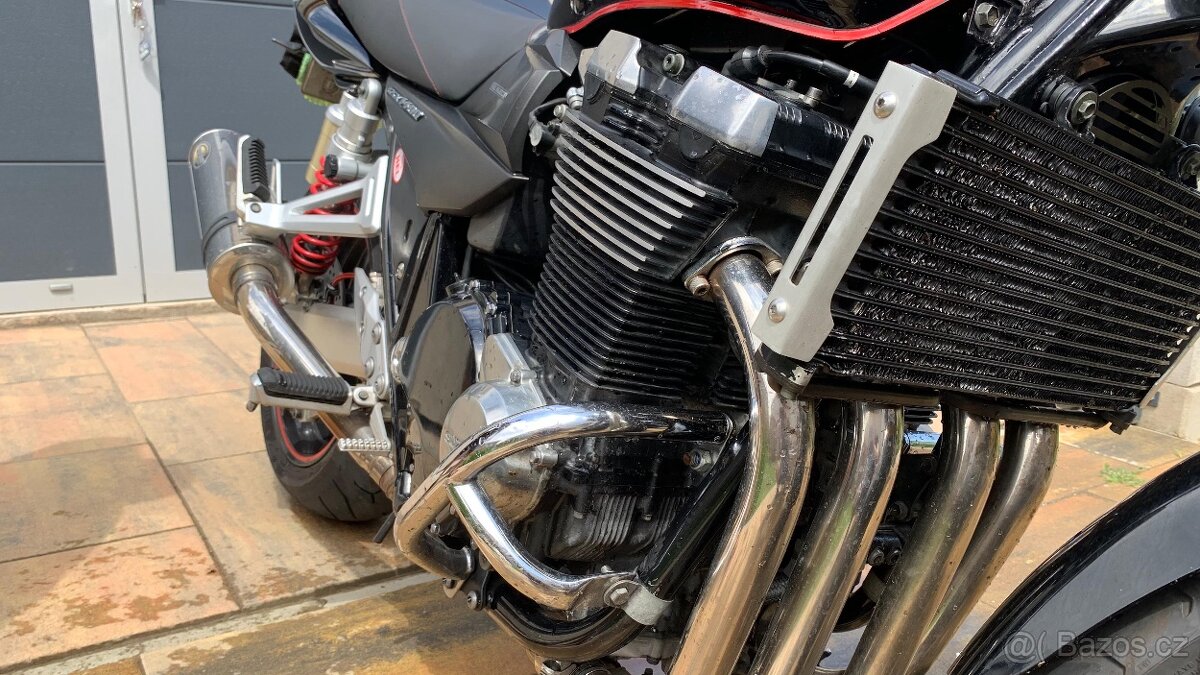 GSX1400 - 9