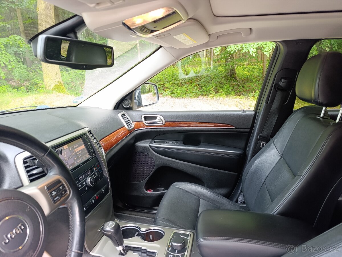 Jeep grand Cherokee WK2 - 9