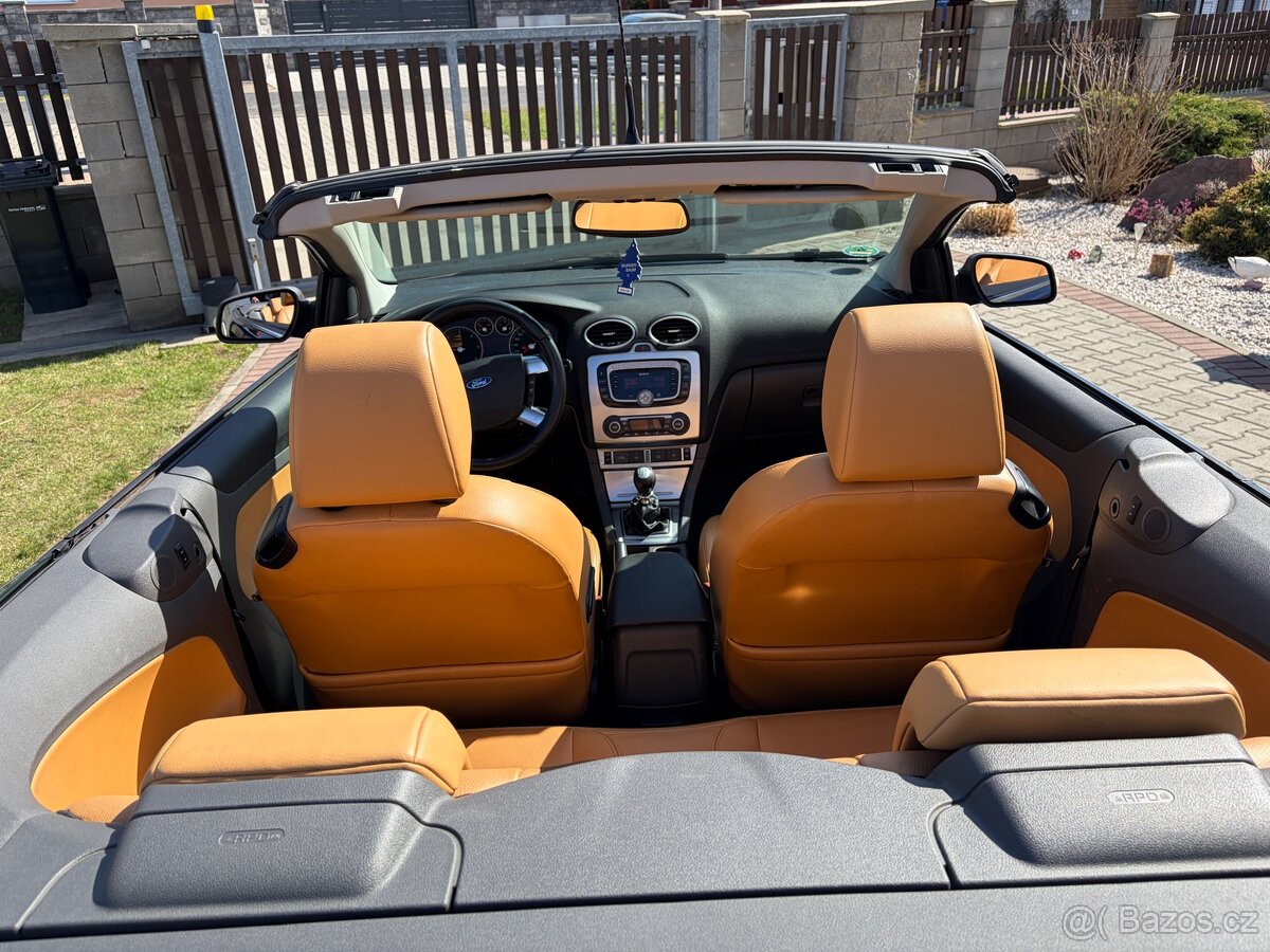 Ford Focus Cabrio - 9