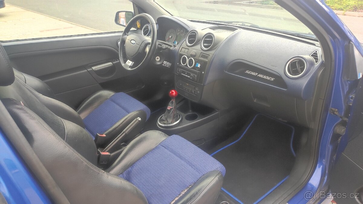 Ford Fiesta ST 150 - 9