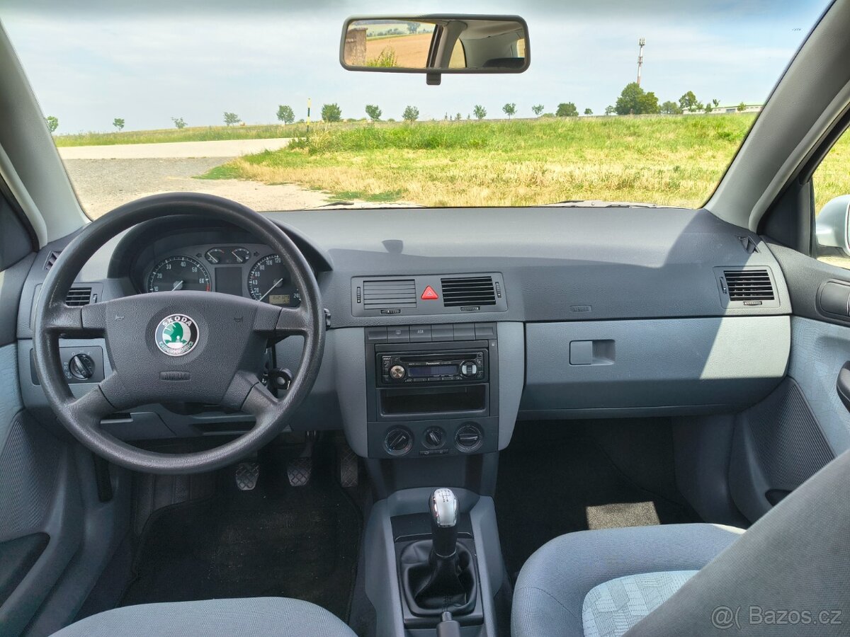 Škoda Fabia Combi 1.4 16v 74kw 162000km - 9