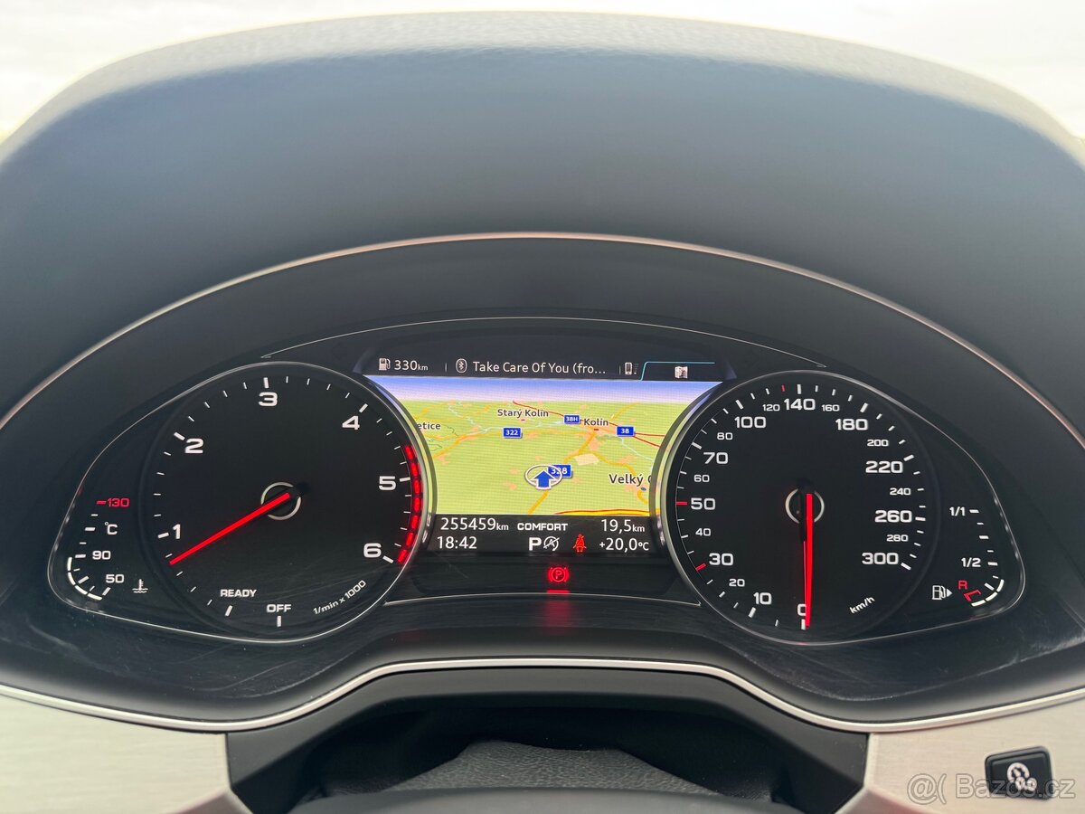 Audi Q7 3.0TDI - 9